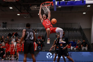 Rebels player dunking