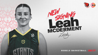 leah mc derment signing graphic
