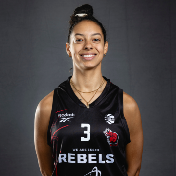 daniella turner headshot