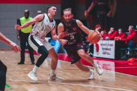 Joe Hart attacking the basket. Picture credit: Joel Tshiunza