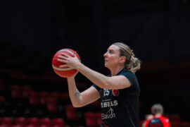 leah mcderment shooting the basketball